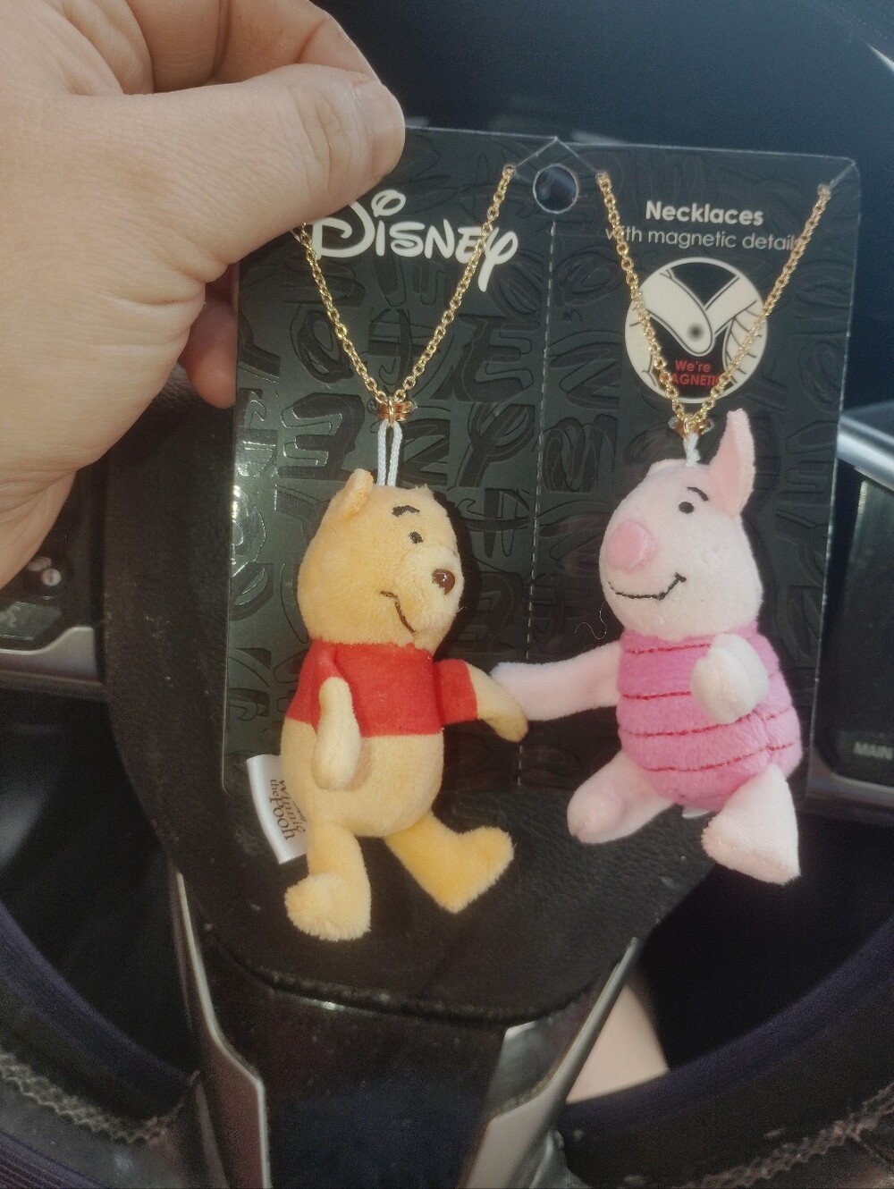 Best Friend Magnetic Pooh And Piglet Necklaces Plush Disney New
